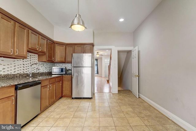 3129 FLEET ST, Baltimore, MD 21224