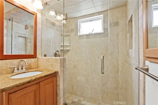 75 Glendora, Long Beach, CA 90803
