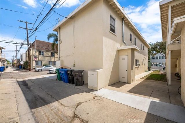 75 Glendora, Long Beach, CA 90803