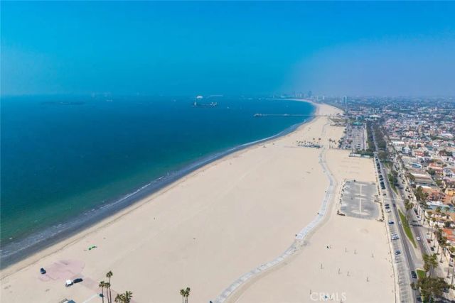 75 Glendora, Long Beach, CA 90803