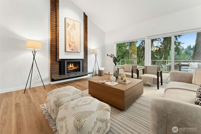 4637 149th Avenue SE, Bellevue, WA 98006