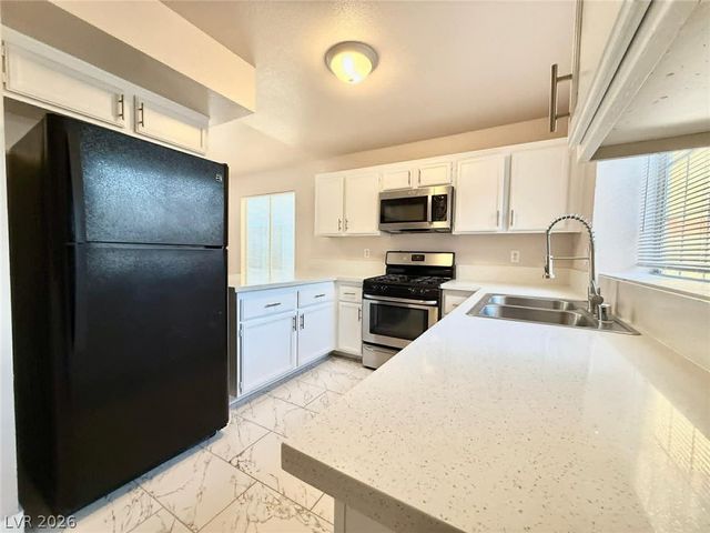 5134 Sandstone Drive, Las Vegas, NV 89142