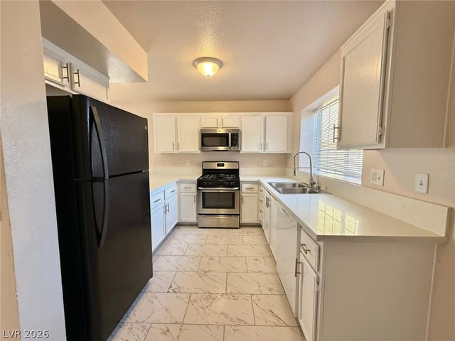 5134 Sandstone Drive, Las Vegas, NV 89142