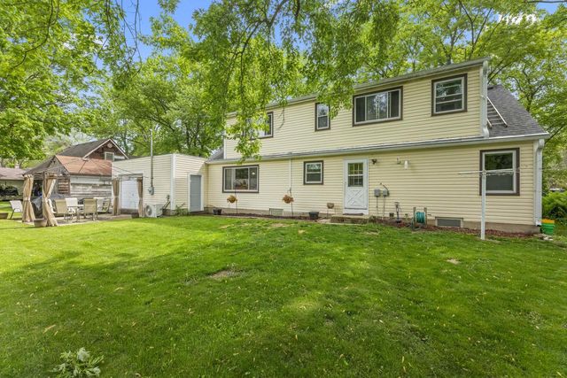 251 S Main STREET, Dousman, WI 53118
