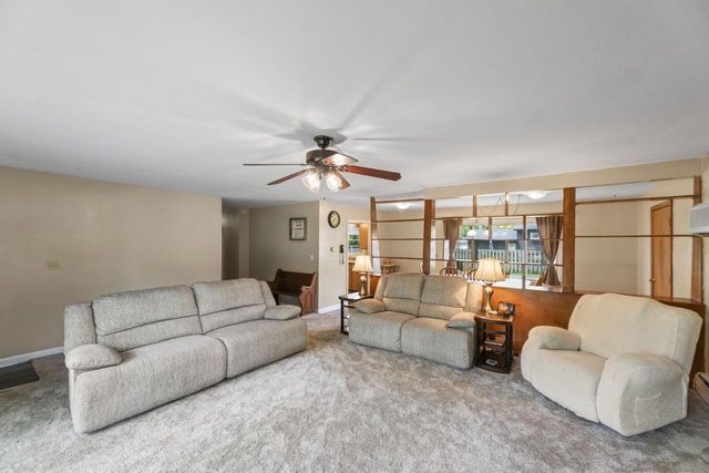 251 S Main STREET, Dousman, WI 53118