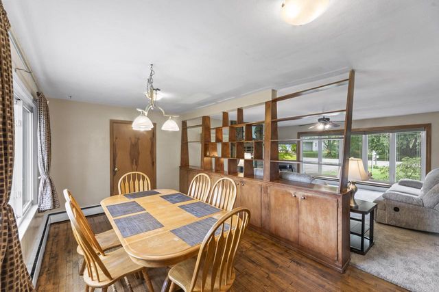 251 S Main STREET, Dousman, WI 53118