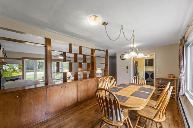 251 S Main STREET, Dousman, WI 53118