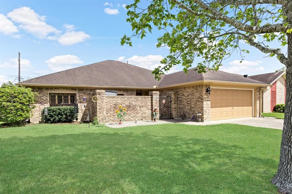 1168 Wildemeadow Drive, Beaumont, TX 77706