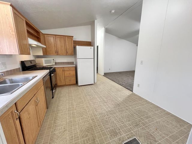 7826 E Juanita Avenue, Mesa, AZ 85209