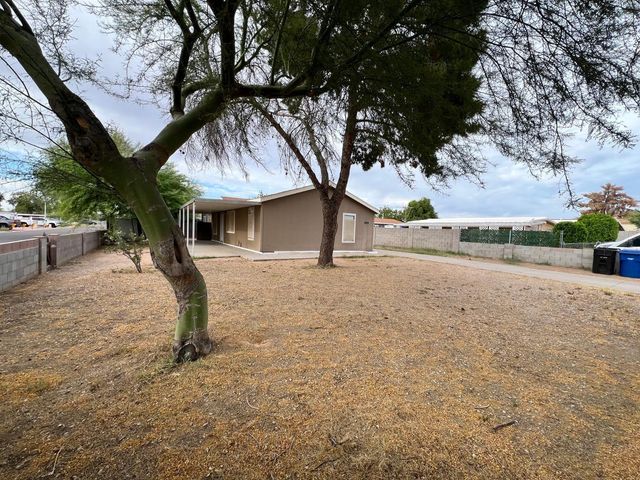 7826 E Juanita Avenue, Mesa, AZ 85209