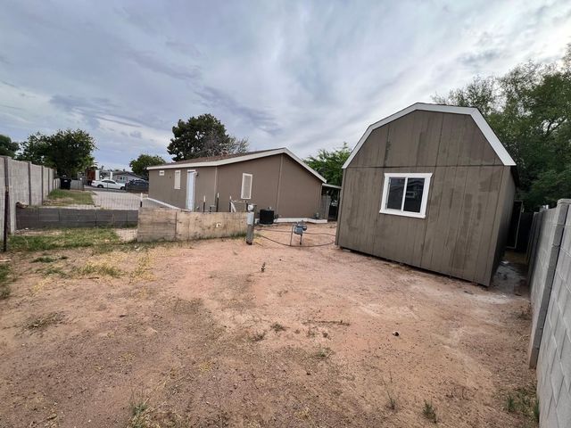 7826 E Juanita Avenue, Mesa, AZ 85209