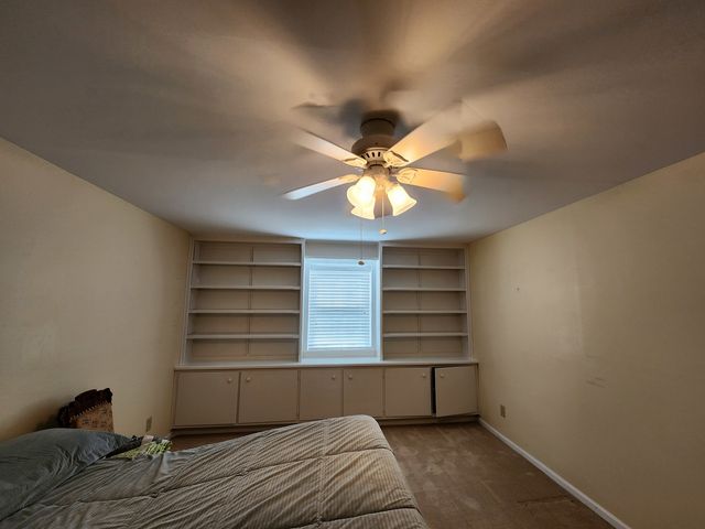 1050 S Nelson Avenue 4, Kankakee, IL 60901