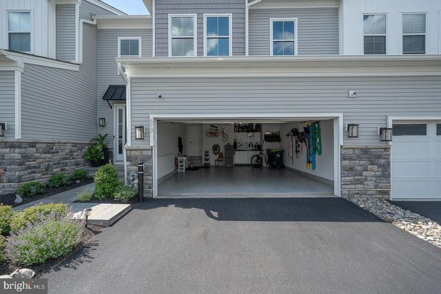 673 LEVERING ST, Blue Bell, PA 19422