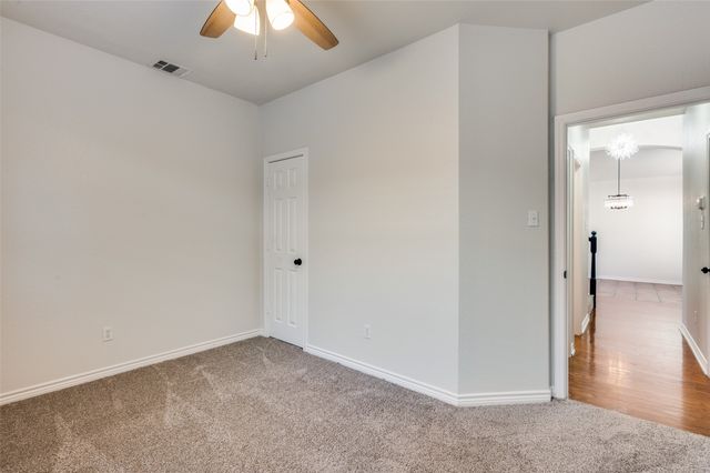 5012 Marineway Drive, Fort Worth, TX 76135