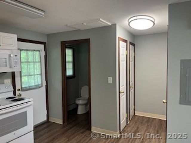 201 Regan Road 2-B, Vernon, CT 06066
