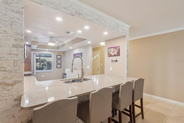 7570 92ND STREET 104C, Seminole, FL 33777