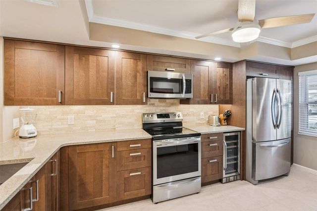 7570 92ND STREET 104C, Seminole, FL 33777