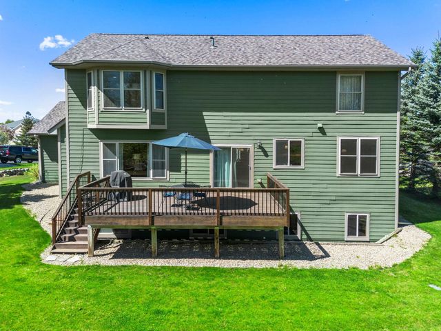 10697 106th Avenue N, Hanover, MN 55341
