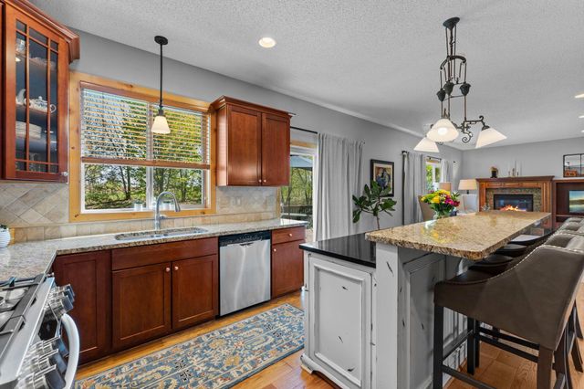 10697 106th Avenue N, Hanover, MN 55341