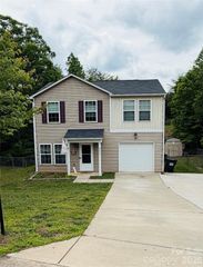2212 Pinnacle View Drive, Kings Mountain, NC 28086
