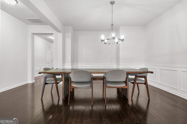 570 Brightfield Drive, Loganville, GA 30052