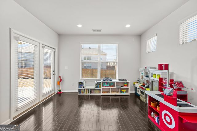 570 Brightfield Drive, Loganville, GA 30052