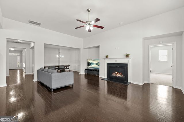 570 Brightfield Drive, Loganville, GA 30052