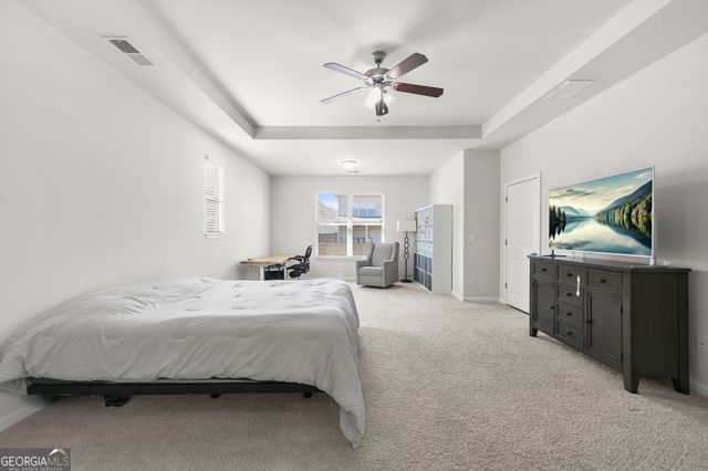 570 Brightfield Drive, Loganville, GA 30052