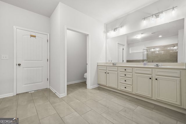 570 Brightfield Drive, Loganville, GA 30052