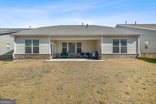 570 Brightfield Drive, Loganville, GA 30052