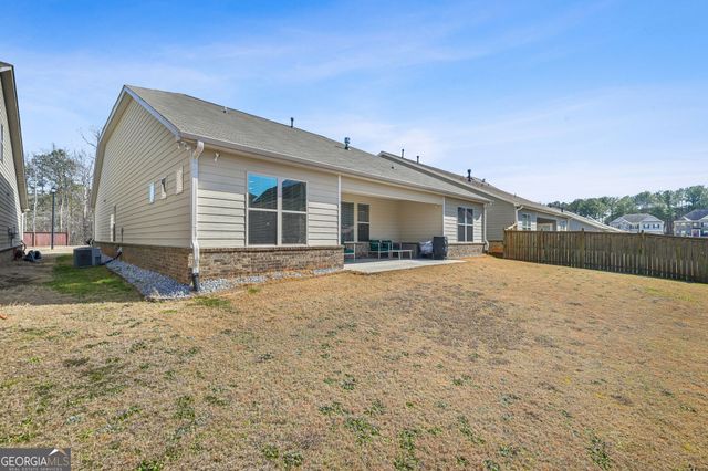 570 Brightfield Drive, Loganville, GA 30052