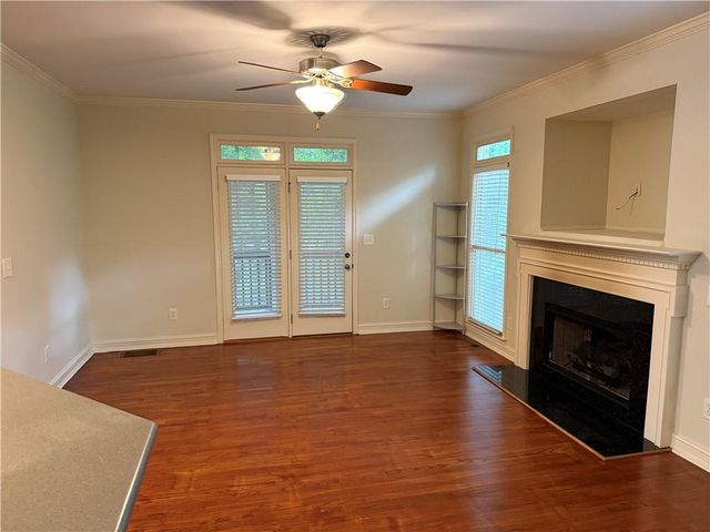 7256 Village Creek Trace, Atlanta, GA 30328