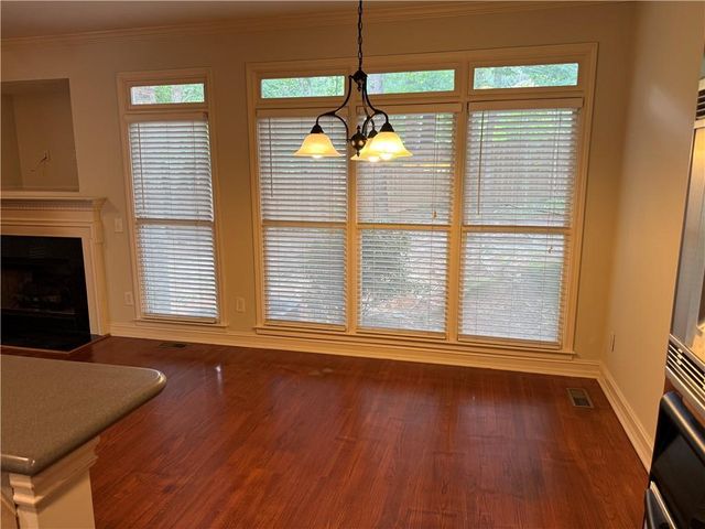 7256 Village Creek Trace, Atlanta, GA 30328