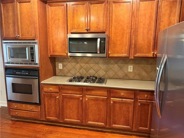 7256 Village Creek Trace, Atlanta, GA 30328