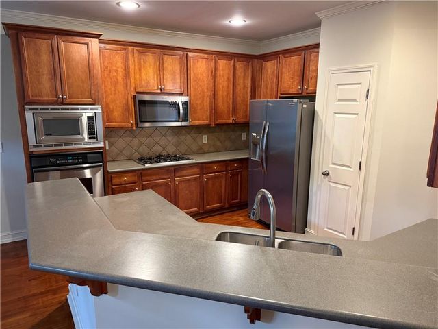 7256 Village Creek Trace, Atlanta, GA 30328