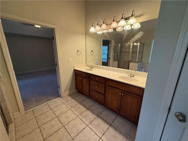7256 Village Creek Trace, Atlanta, GA 30328