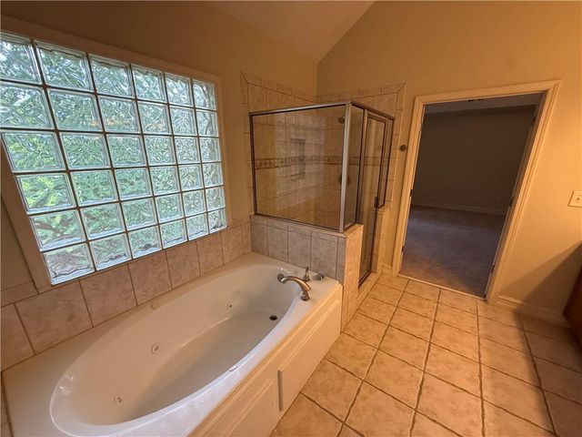 7256 Village Creek Trace, Atlanta, GA 30328