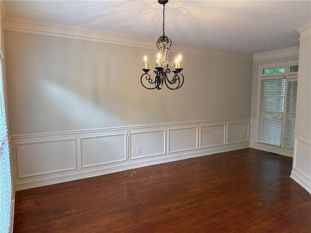 7256 Village Creek Trace, Atlanta, GA 30328