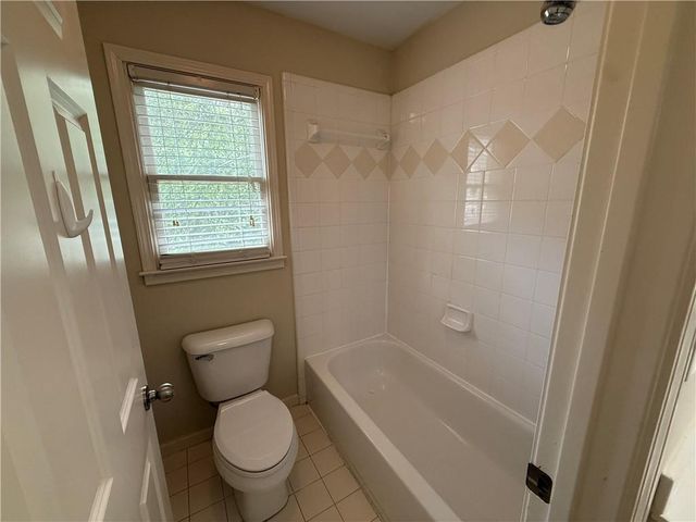 7256 Village Creek Trace, Atlanta, GA 30328
