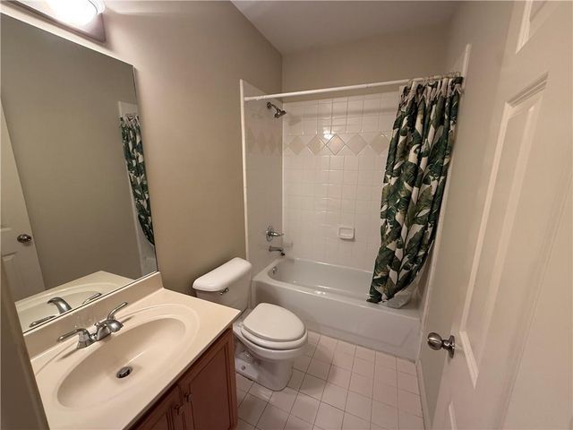 7256 Village Creek Trace, Atlanta, GA 30328