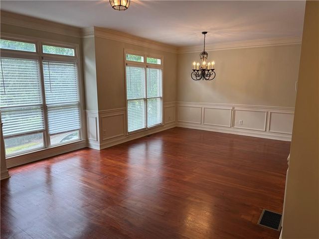 7256 Village Creek Trace, Atlanta, GA 30328