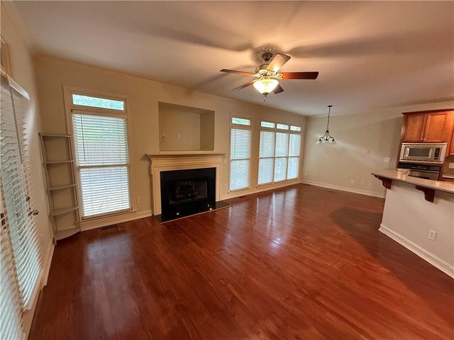 7256 Village Creek Trace, Atlanta, GA 30328