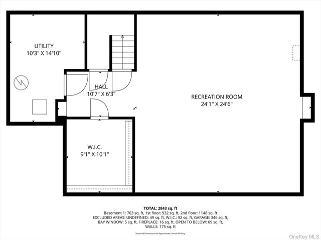 53 Chestnut Lane, Woodbury, NY 11797