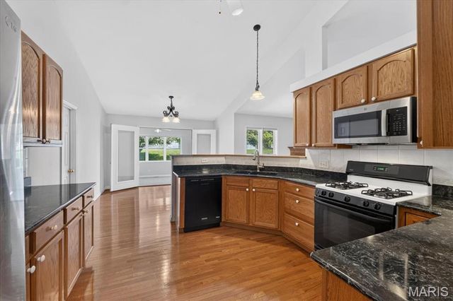 1228 Highland Circle Drive, Wentzville, MO 63385