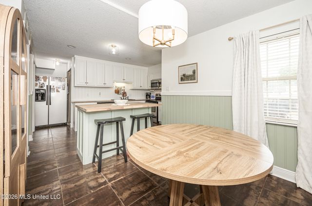300 Idlewood Drive, Waveland, MS 39576