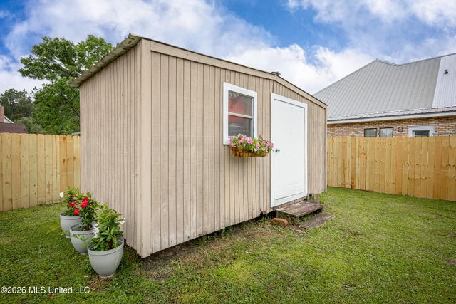 300 Idlewood Drive, Waveland, MS 39576