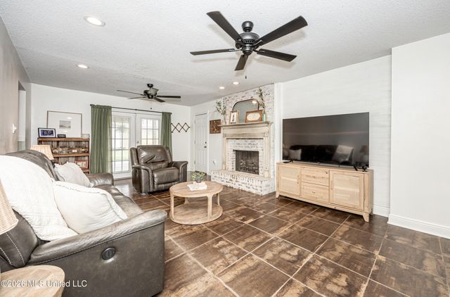 300 Idlewood Drive, Waveland, MS 39576