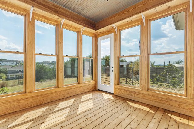 288 Smoke Tree CIR, Dripping Springs, TX 78620