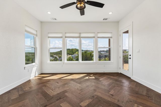 288 Smoke Tree CIR, Dripping Springs, TX 78620