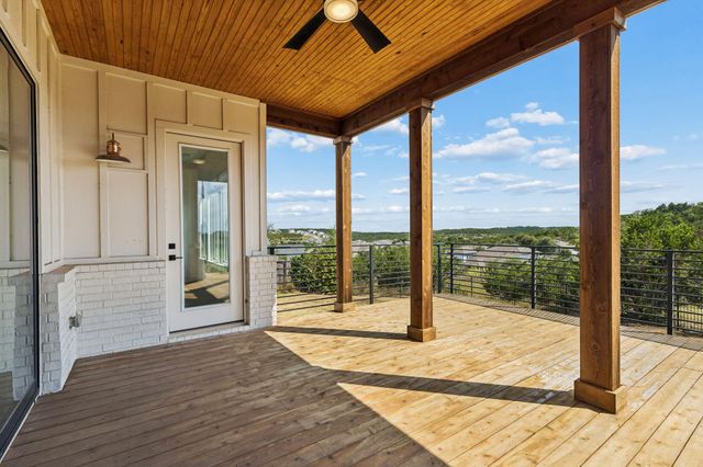 288 Smoke Tree CIR, Dripping Springs, TX 78620